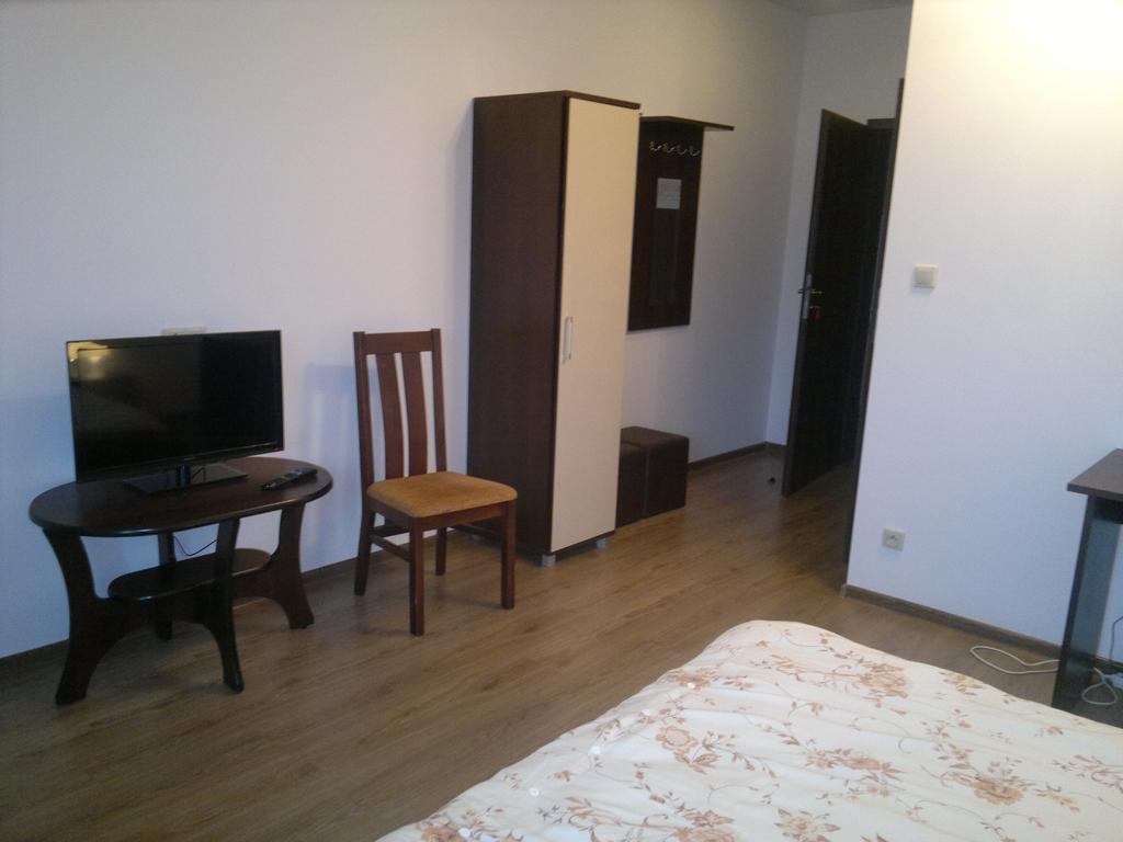Hotel Diament - Zajazd U Przemka Zgierz Værelse billede